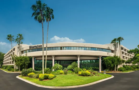 喜來登坦帕布蘭登酒店