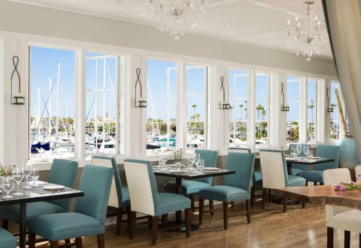 더 포르토피노 호텔 & 마리나