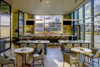 Embassy Suites by Hilton Virginia Beach Oceanfront Resort - 5-Sterne