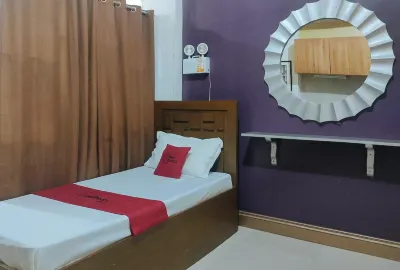 RedDoorz Near Colgante Bridge Naga City