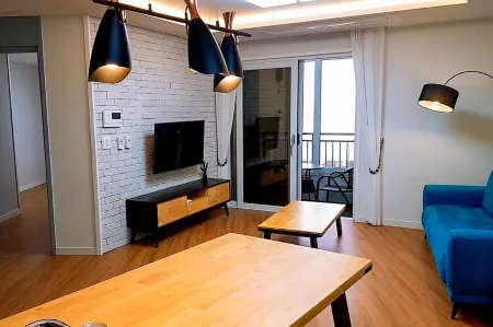 Jeju Estreya Pension Отели рядом с достопримечательностью «Yongcheondonggul Cave»