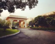 Trident, Agra Hotels in 