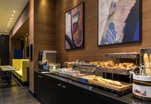 홀리데이 인 익스프레스 파리 - 카날 드 라 빌레트