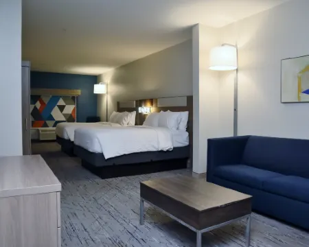 Holiday Inn Express & Suites Baton Rouge North by IHG Hotels in East Baton Rouge Parish