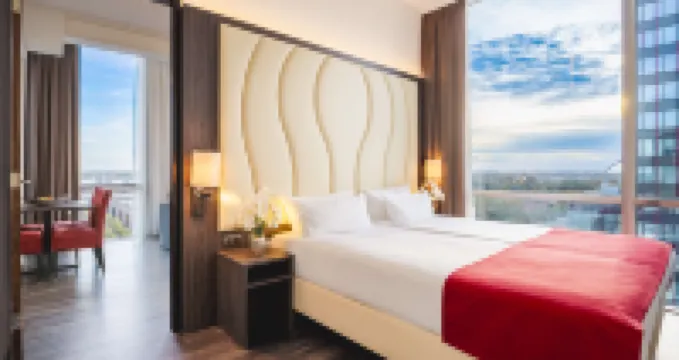 阿爾莫勒廣場貝斯特韋斯特優質酒店