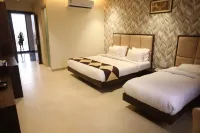 Hotel Purple Orchid Các khách sạn ở Surguja