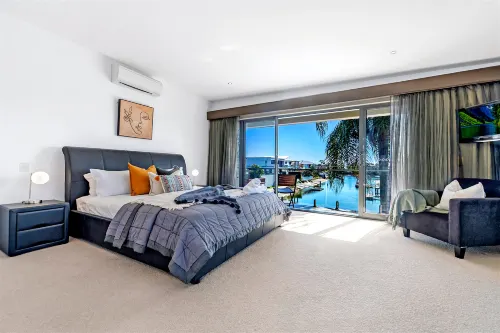 Tropical Dreaming (Heated Pool) Hotels in Broadbeach Waters