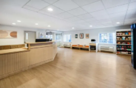 Sonesta Simply Suites Jersey City