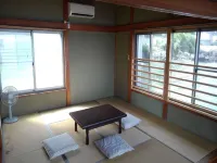 Modest Inn Japan Iso Takeoka Hotels in Futtsu