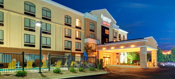Fairfield Inn & Suites by Marriott Anniston Oxford Отели в г. Калхун