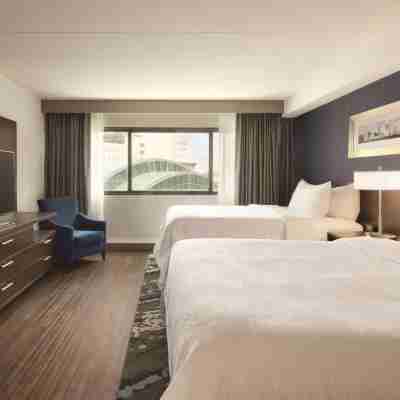 印第安納波利斯市中心希爾頓安泊酒店 Rooms