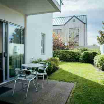 Airport Delta Motel Hotel Exterior