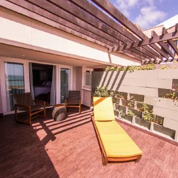 Vogal Luxury Beach Hotel & Spa