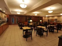 Wyndham Garden Erie Hotels near Millcreek Mall