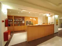 瑪麗飯店及瑪麗皇家套房公寓飯店