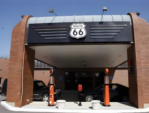 Route 66 Hotel & Conference Center - Parkering