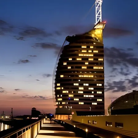 Atlantic Hotel Sail City