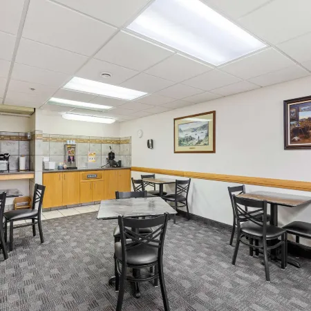 Days Inn by Wyndham Great Falls
