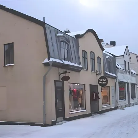 Adelsgatan Bed & Breakfast