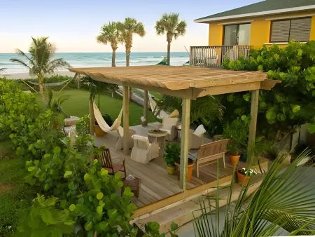 Beach Place Guesthouses