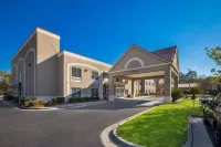 Red Roof Inn & Suites Albany, GA Hotels in Albany