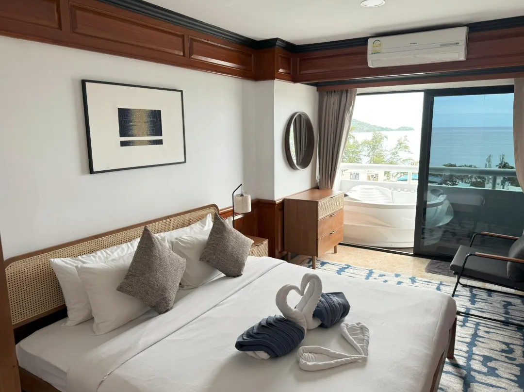 Sea View Apartment With Jacuzzi At Patong Tower - Patong Beach