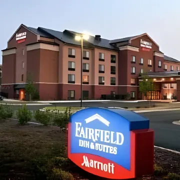 Fairfield Inn & Suites Charlotte Matthews