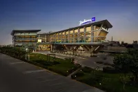 Radisson Blu Hotel Riyadh Convention Exhibition Hotels near King Khalid International Airport