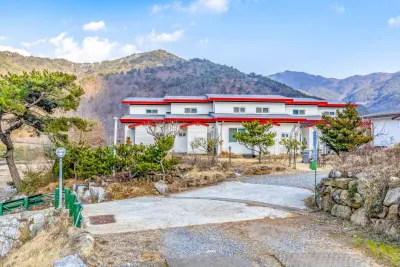 Gokseong Wild Flower Pension
