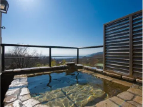 かえで庵 【公式】 伊豆高原 英国調アンティークホテル全室露天風呂付きの宿