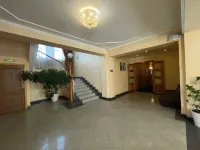 Aeropolis Hotel 酒店