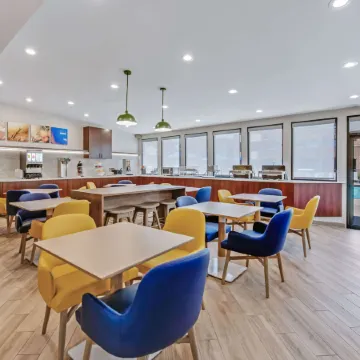 Comfort Suites Chesapeake - Norfolk