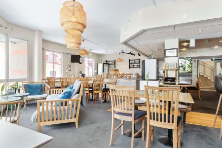 Best Western Uppsala Отели рядом с достопримечательностью «Главное здание университета»