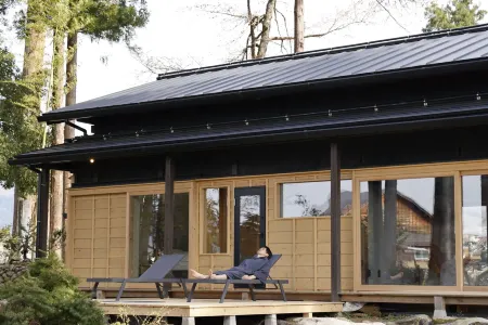 Satoyama Jujo the House Отели рядом со станцией JR Urasa station