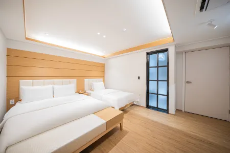 Changwon Sangnam-Dong Icon Отели рядом со станцией Changwonjungang Railway Station