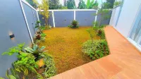 Al Andalus Royal Resort Puncak Hotel a North Tugu