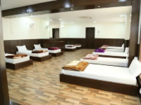 ホテル ザ ロイヤル バーティ ブリンダーバンのホテル