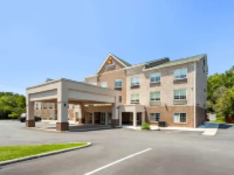 Comfort Inn & Suites High Point - Archdale Hotels in Archdale