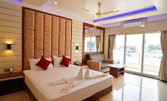 Royal Gitanjali Resort &Spa