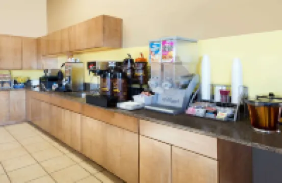 Super 8 by Wyndham Carroll