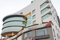 Capitol Hill Hotel dekat Ranchi Lake