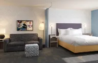 Home2 Suites by Hilton Ames Отели рядом с достопримечательностью «Государственный университет Айова»