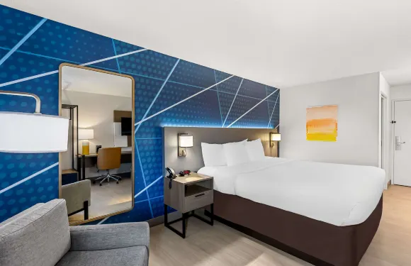 佩恩斯維爾舒適酒店