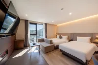 Hound Hotel Gijang-osiria