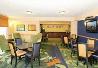 Fairfield Inn & Suites Pittsburgh New Stanton