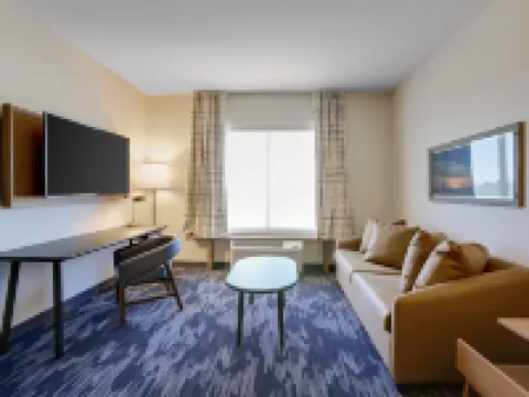 Fairfield Inn & Suites Bardstown Hotels in Bardstown