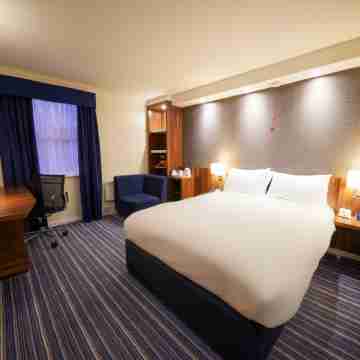 Holiday Inn Express GLENROTHES by IHG Rooms