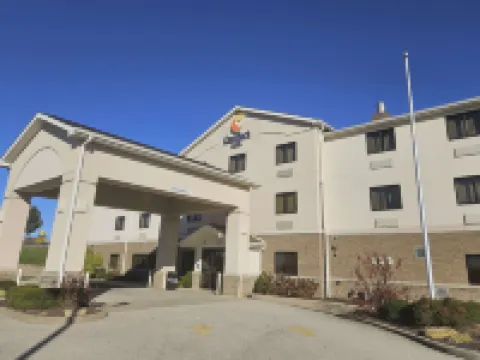Comfort Inn Hotels in Ferdinand