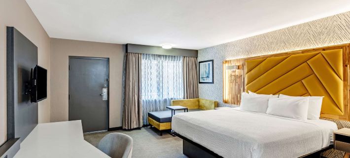 The Wander Hotel, a Ramada by Wyndham Hotele w: Sevier County