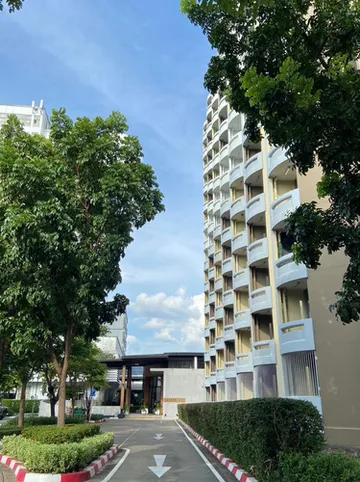 รูปภาพของดีลักซ์ ธรรมศาสตร์